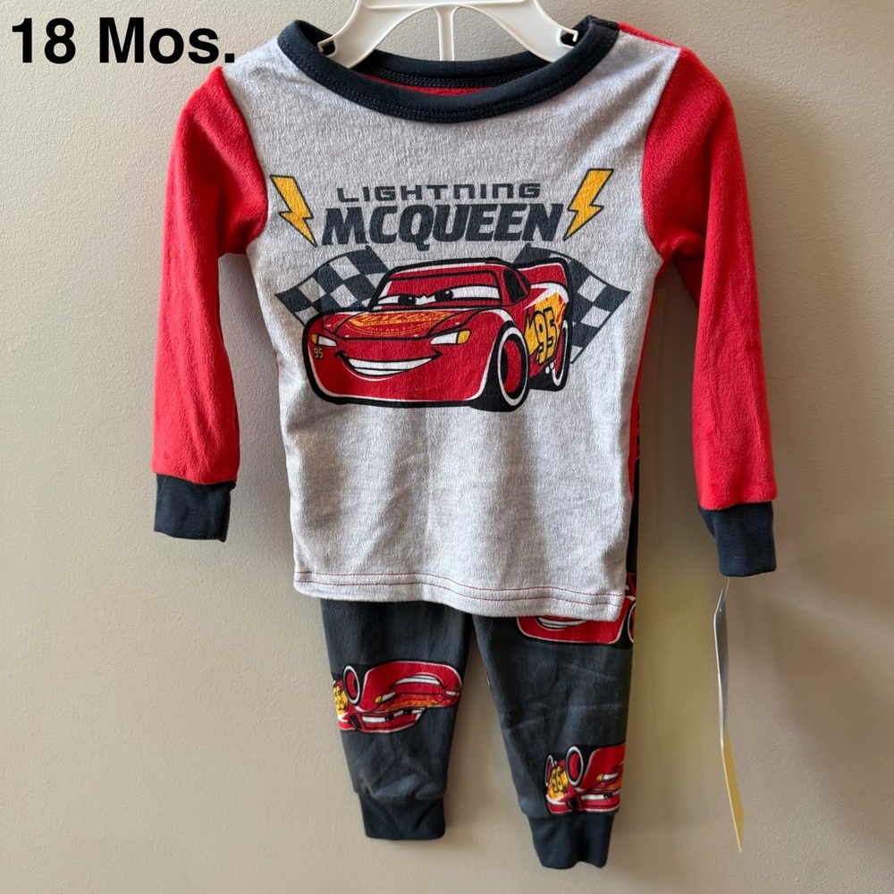 Disney Cars Boys PJ Set 18 Mos Toddler Trucks NEW Lightning McQueen PJs Pajama